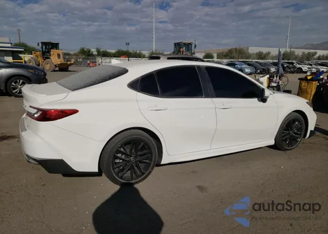 2025 Toyota Camry Xse z USA, uszkodzony, nr VIN 4T1DAACK9SU012169